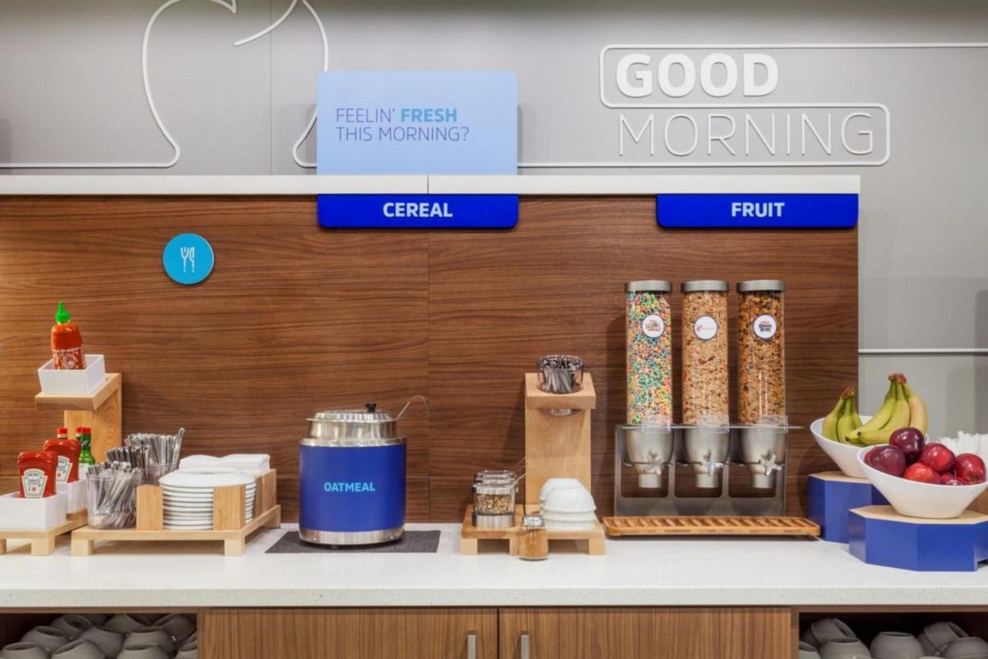 Express & Northwest By Ihg 2*